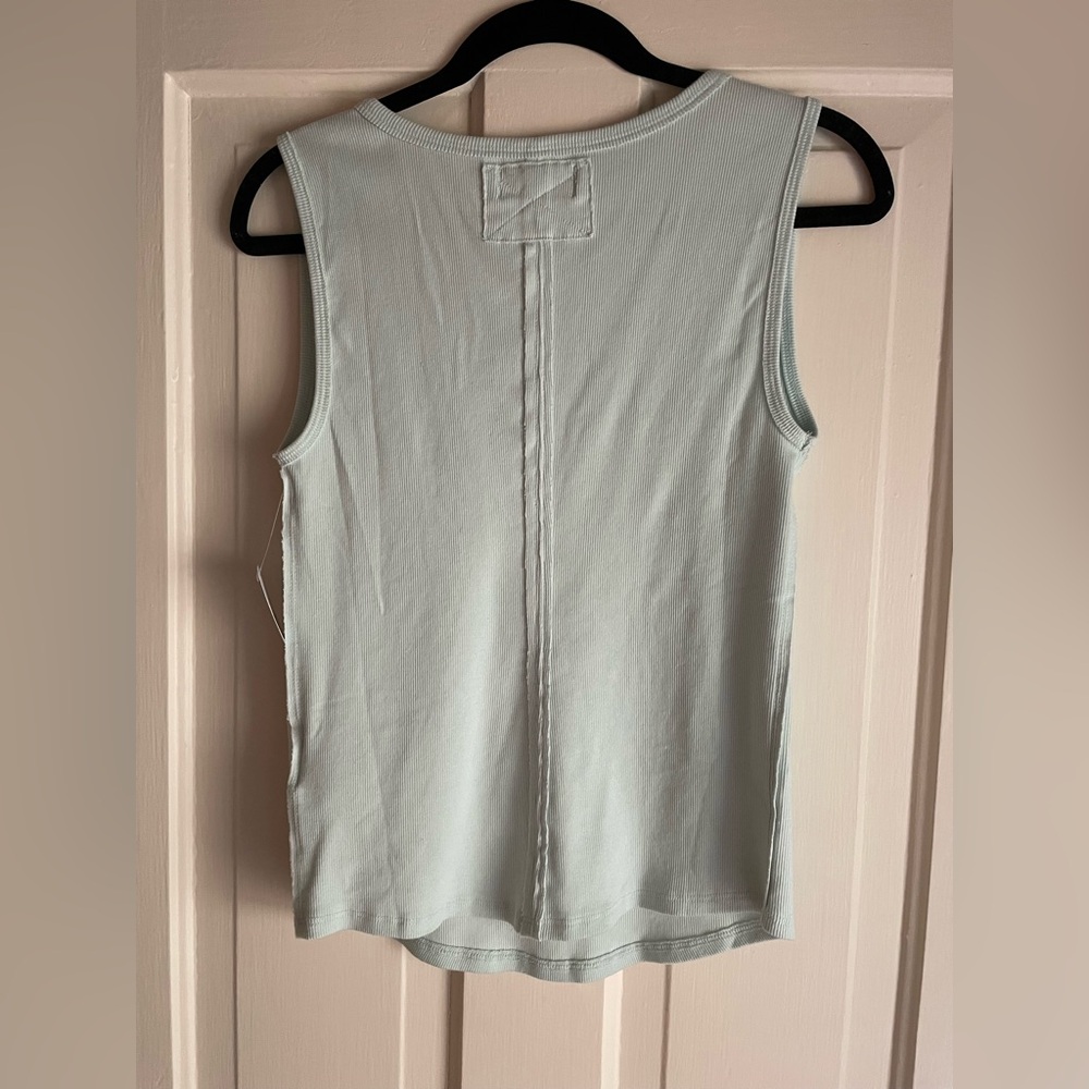 NWT We the Free Hummingbird Tank size XL - Picture 3 of 4